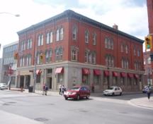 Featured is the CIBC Building facing main streets, King and Queen.; Chelsey Tyers, 2008.
