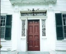 Of note is the elaborate transom and recessed sidelights surrounding the central entrance.; Town of Halton Hills, 2008.