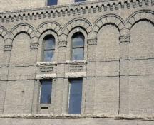 South wall detail of the Earn International Building, Winnipeg, 2006; Historic Resources Branch, Manitoba Culture, Heritage and Tourism, 2006