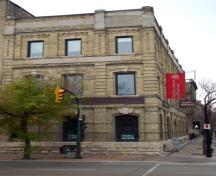 Façade principale - du nord du bâtiment Massey, Winnipeg, 2006; Historic Resources Branch, Manitoba Culture, Heritage and Tourism, 2006