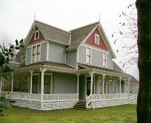 Exterior view of Stewart farmhouse; Donald Luxton and Associates, 2004