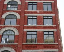 Detail view of the Great West Saddlery Warehouse, Winnipeg, 2007; Historic Resources Branch, Manitoba Culture, Heritage and Tourism, 2007