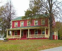 Richard Brown House, Side Perspective, Sydney Mines, 2004.; Heritage Division, Nova Scotia Department of Tourism, Culture and Heritage, 2004