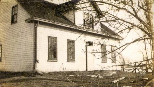 Showing house in 1915