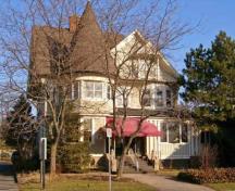 Glasgow-Fortner House, a prominent dwelling located at 24 Burgar Street in Welland.; City of Welland
