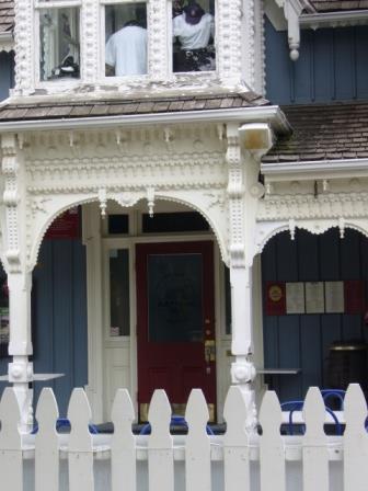 Front Entrance, The Wedding Cake House, 2008