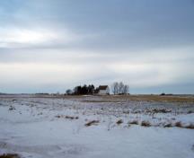 Vue d'ensemble - du sud-est de l'église presbytérienne Knox Bellafield, région de Ninette, 2005; Historic Resources Branch, Manitoba Culture, Heritage and Tourism, 2005