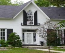 Of note is the Gothic window with balustrade.; Kirsten Pries, 2008.