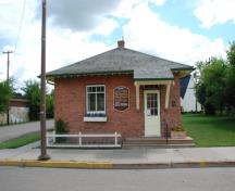 Alberta Government Telephones Exchange Building, Mannville; Alberta Culture and Community Spirit, Historic Resources Management, 2008