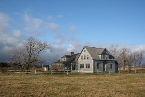 Showing side elevation