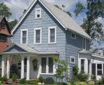 North elevation, illustrating front facade and east facing bay window; Sarah Middleton, Brock University, 2008