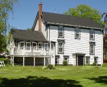 St. John's Rectory, Old Town Lunenburg, south façade, 2004; Heritage Division, Nova Scotia Department of Tourism, Culture and Heritage, 2004