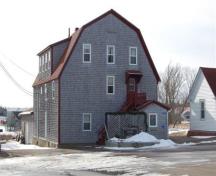 La Grange, actuellement en opération comme la maison funéraire Ells; Grand Manan Historical Society