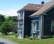 Mayner House, Old Town Lunenburg, frontispiece detail, 2004; Heritage Division, NS Department of Tourism, Culture and Heritage, 2004