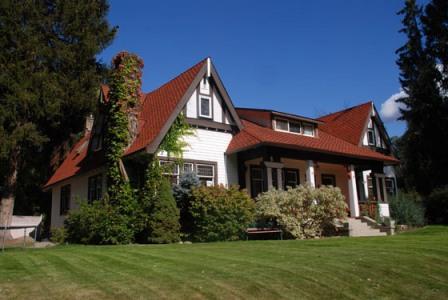 Oblique view of front elevation, 2009