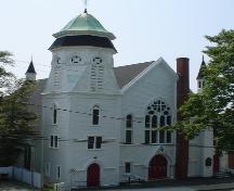 Central United Church, Old Town Lunenburg, Cumberland Street façade, 2004; Heritage Division, Nova Scotia Department of Tourism, Culture & Heritage, 2004