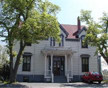 Alexander James House (Evergreen House), Dartmouth, 2005.; HRM Planning and Development Services, Heritage Property Program, 2005.