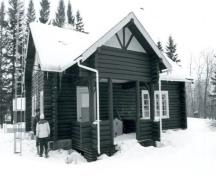 Exterior photo; (Guy Masson, Parks Canada, Prairie Regional Office, Winnipeg, 1984.)