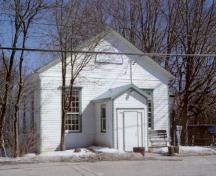 General view of the Former Pickering Town Hall, showing the front façade with its gable roof, 2005.; Public Works and Government Services Canada / Travaux publics et Services gouvernementaux Canada, 2005.