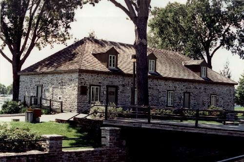 Vue de la façade latérale