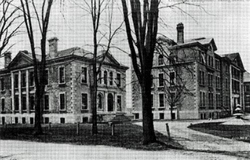 Élévations est et nord.