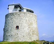 General view of the Carleton Martello Tower showing the shuttered windows, 1988.; Parks Canada Agency / Agence Parcs Canada, 1988