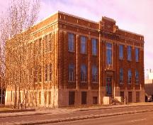 View of Saskatchewan Government Telephones Head Office from SE, 2004.; Government of Saskatchewan, Cal Fehr, 2004.