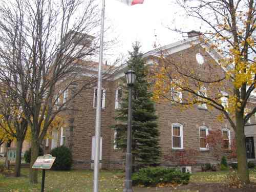 79 Beckwith St. North