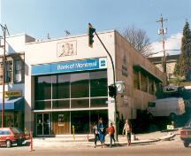 Exterior view of the Bank of Montreal, 2004; City of New Westminster, 2004