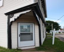 Southwest corner door; Province of PEI, F. Pound, 2009