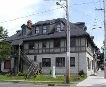 Side elevation, Halifax Relief Commission Building, Halifax, Nova Scotia, 2005.; Heritage Division, NS Dept. of Tourism, Culture and Heritage, 2005.