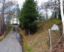 Image du cimetière Mount Hope montrant l'enseigne à l'entrée; Grand Bay-Westfield