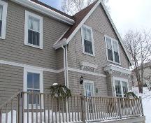Front elevation and main entrance, Pineo House (Caribou Lodge), Halifax, Nova Scotia, 2004.; HRM Planning and Development Services, Heritage Property Program, 2004.
