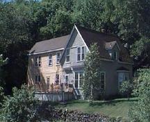 Front elevation from a distance, Pineo House (Caribou Lodge), Halifax, Nova Scotia, 2000.; HRM Planning and Development Services, Heritage Property Program, 2000.