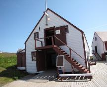 View of the main façade of Flour Store, Battle Harbour, NL. ; © HFNL 2009