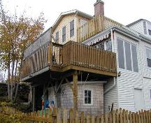 Rear elevation showing modern additions, Mystery House, Dartmouth, Nova Scotia, 2004.; HRM Planning and Development Services, Heritage Property Program, 2004.