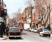 One block of this Historic District.; Parks Canada   Parcs Canada  1996 (Gordon Fulton)