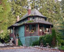 Exterior view of the Lee Residence; District of Saanich, 2004