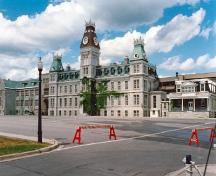 General view of Mackenzie Building, 1993.; Department of Public Works / Ministère des Travaux publics, M.I. Subercaseaux, 1993.