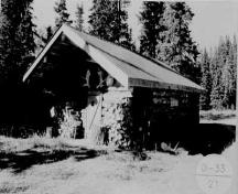 General view of the Bunkhouse, 1994.; Agence Parcs Canada / Parks Canada Agency, 1994.