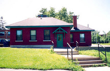 Vue générale de l'Atelier d'usinage (no 4), 1993.; Agence Parcs Canada / Parks Canada Agency, J. Hucker, 1993.