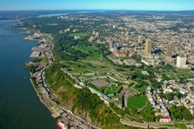 Vue aérienne montrant la Citadelle de Québec en 2007.; Parks Canada Agency | Agence Parcs Canada