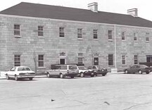 Vincent Block / Administration Office Classified Federal Heritage Building; National Defence | Défense nationale, 1989