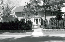 General view of Stornoway, showing the front façade, 1986.; Parcs Canada | Parks Canada, M. Trépanier, 1986.