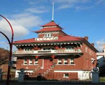 Exterior view of the Chinese Consolidated Benevolent Association and Chinese Public School; City of Victoria, Berdine J. Jonker, 2005.