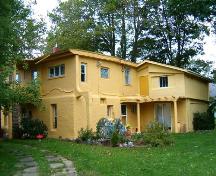 Side and front elevations, Charles Macdonald House, Centreville, NS, 2005.; Heritage Division, NS Dept. of Tourism, Culture and Heritage, 2005.